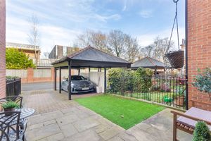 Photo 15- click for photo gallery